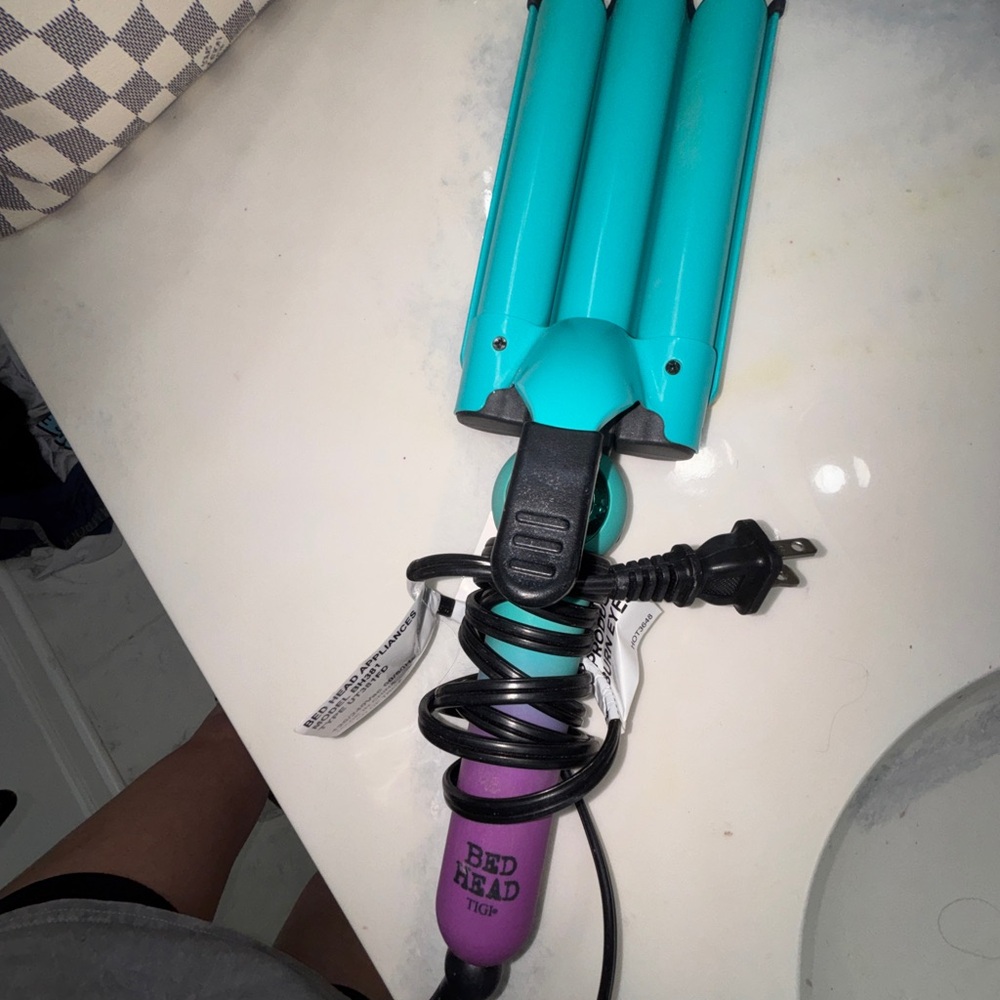 BedHead Teal and Purple Hair Tool